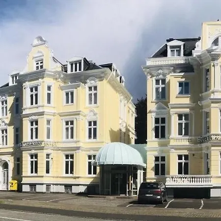 Kaiserhof 3*