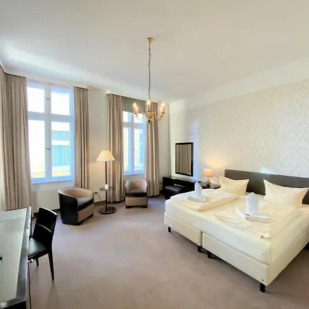 Kaiserhof Hotel 3*