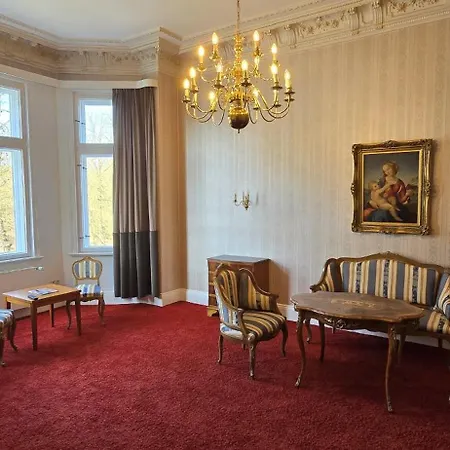 Kaiserhof Hotel 3*