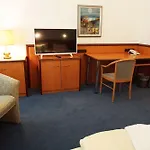 Kaiserhof 3*