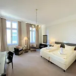 Kaiserhof Hotel 3*