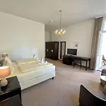 Kaiserhof 3* Lübeck