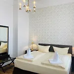 Kaiserhof 3*