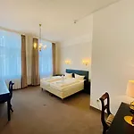 호텔 Kaiserhof 3*