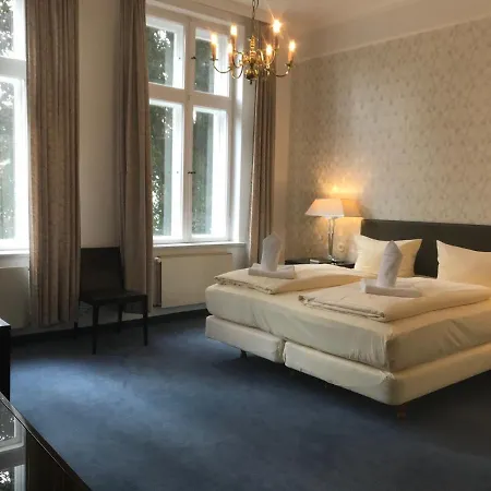 Kaiserhof 3*