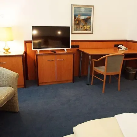 Kaiserhof 3*
