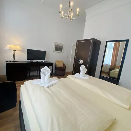 Kaiserhof 3* لوبيك