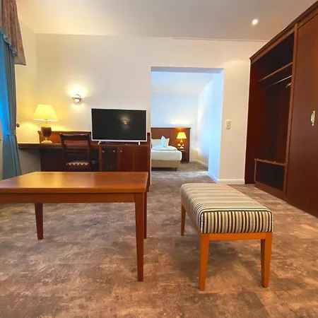 Kaiserhof Hotel 3*