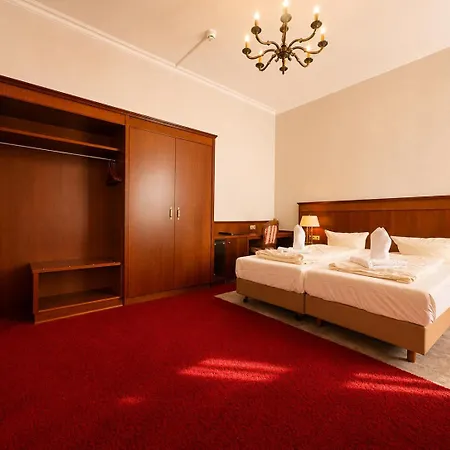 Kaiserhof 3* Lübeck