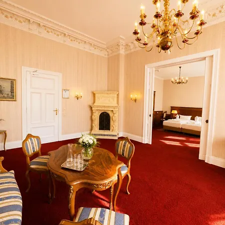 Kaiserhof Otel Lübeck