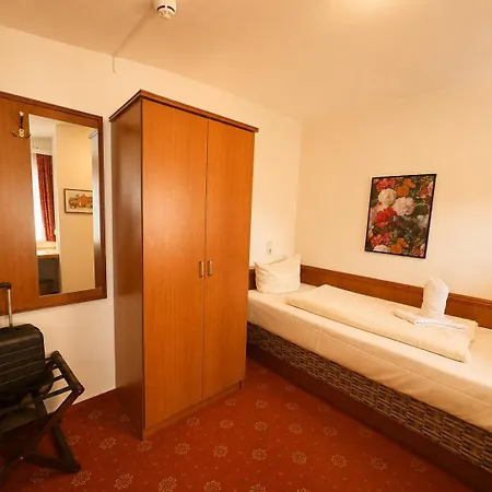 Kaiserhof 3*