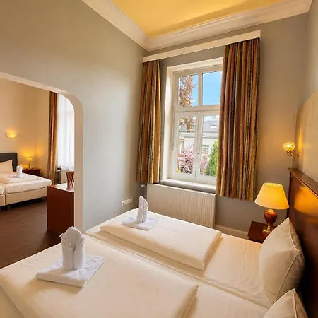 Kaiserhof Otel Lübeck