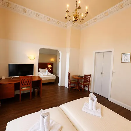 Hotel Kaiserhof 3*