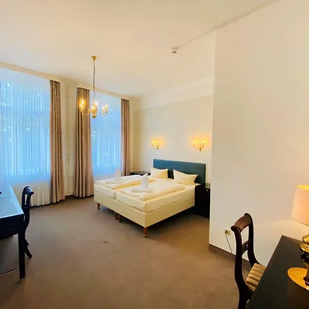 Kaiserhof 3* Lübeck
