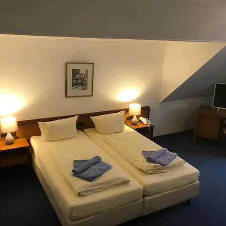 Otel Kaiserhof Lübeck