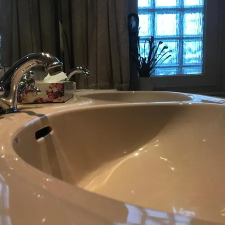 Kaiserhof Deluxe Hotel