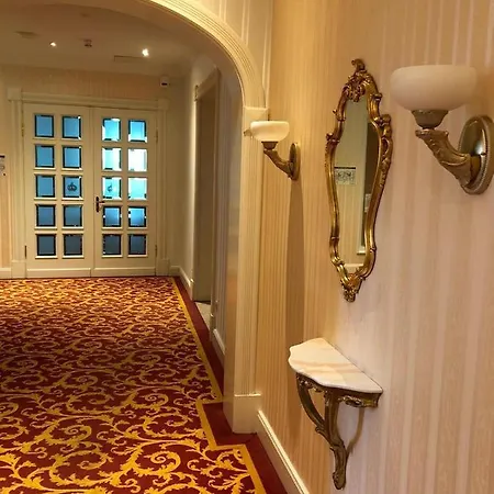 Kaiserhof 4*