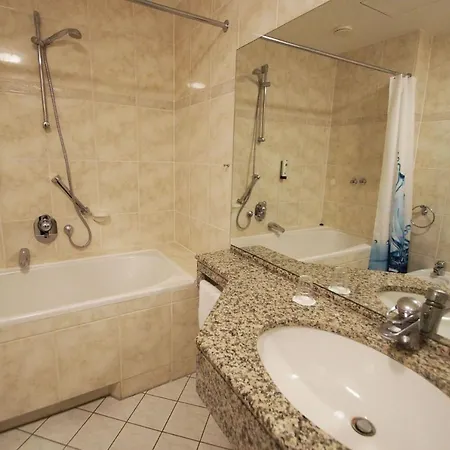 Kaiserhof 4* Любек