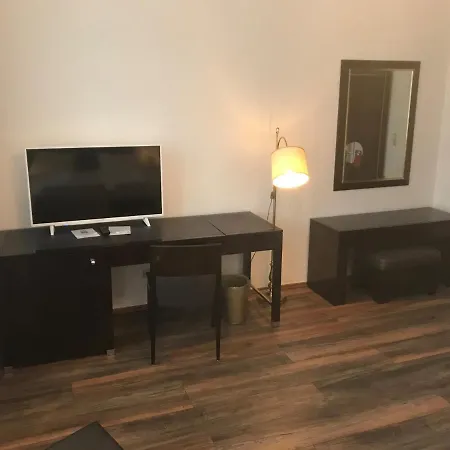 Kaiserhof Otel 3*