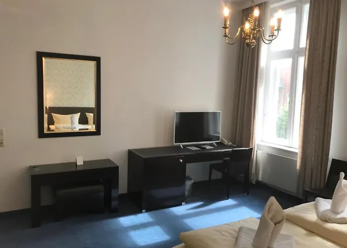 Kaiserhof ホテル 3*